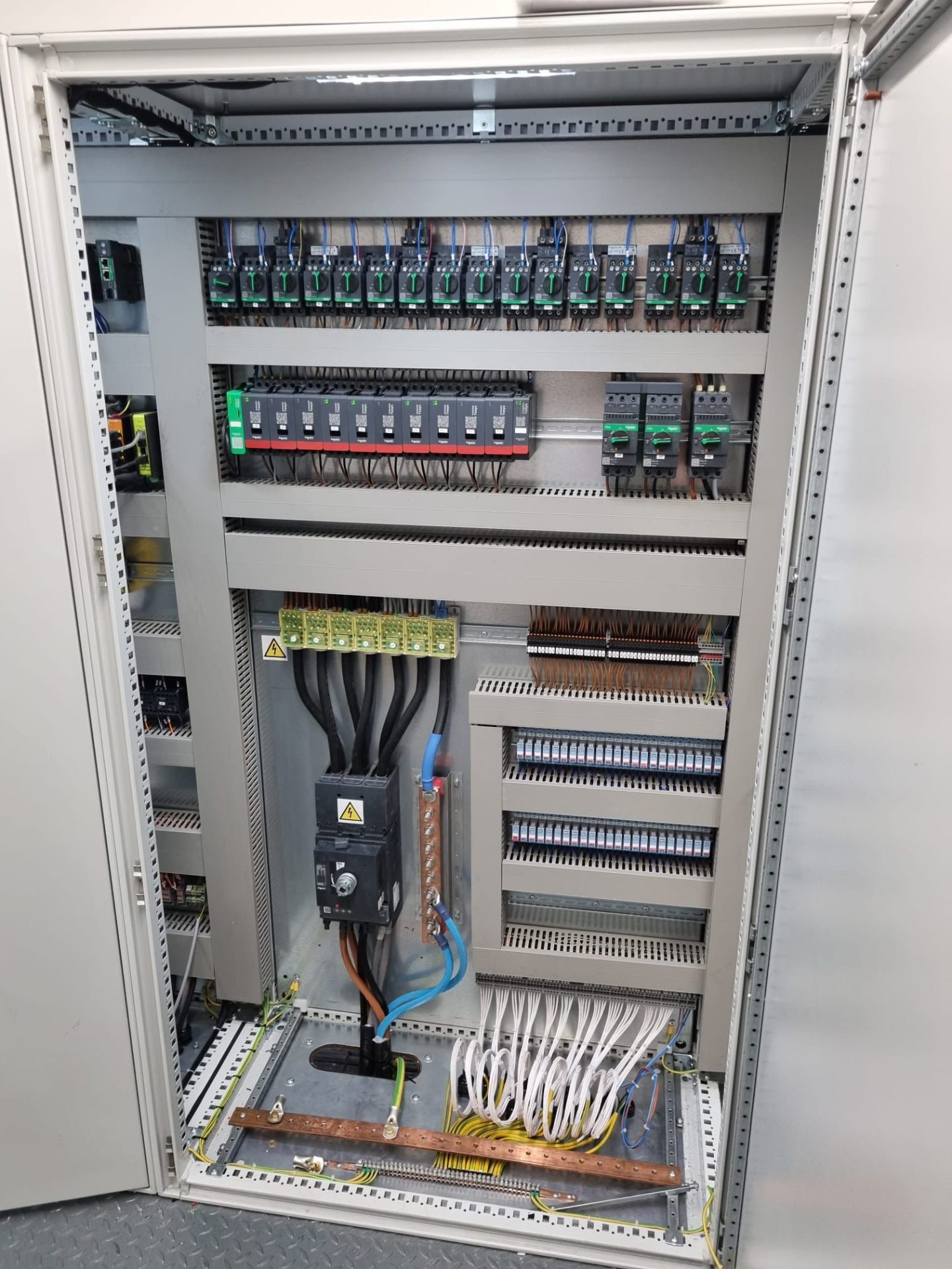 3-Phase Power Distribution — JBRC Ltd Nottingham